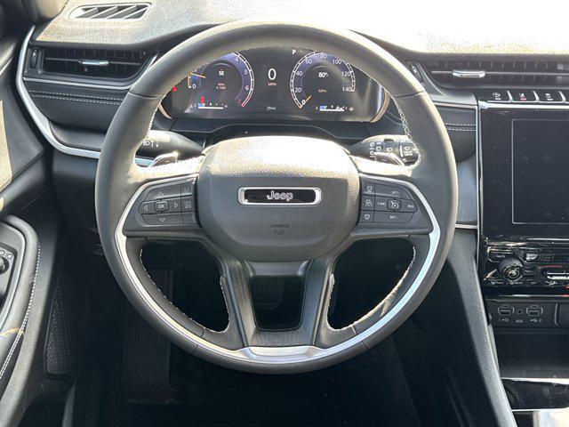 new 2025 Jeep Grand Cherokee car, priced at $31,821