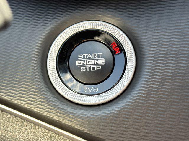 new 2025 Jeep Grand Cherokee car, priced at $31,821