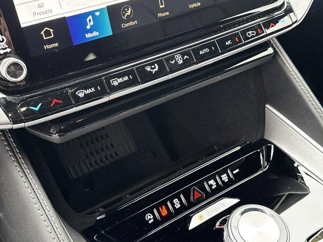 new 2026 Jeep Grand Wagoneer L car, priced at $65,277