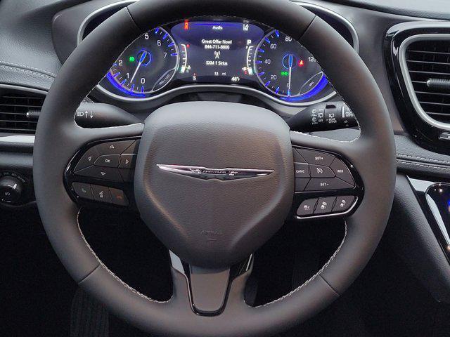 new 2026 Chrysler Pacifica car, priced at $35,723