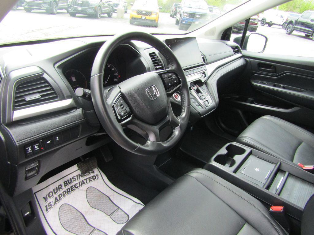 used 2025 Honda Odyssey car, priced at $40,503