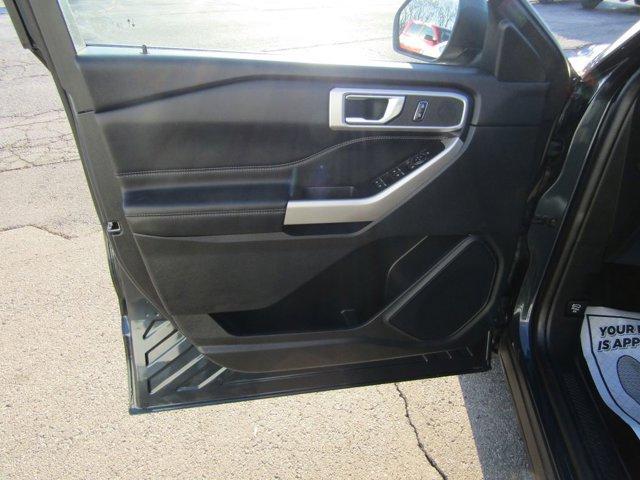 used 2022 Ford Explorer car, priced at $30,002