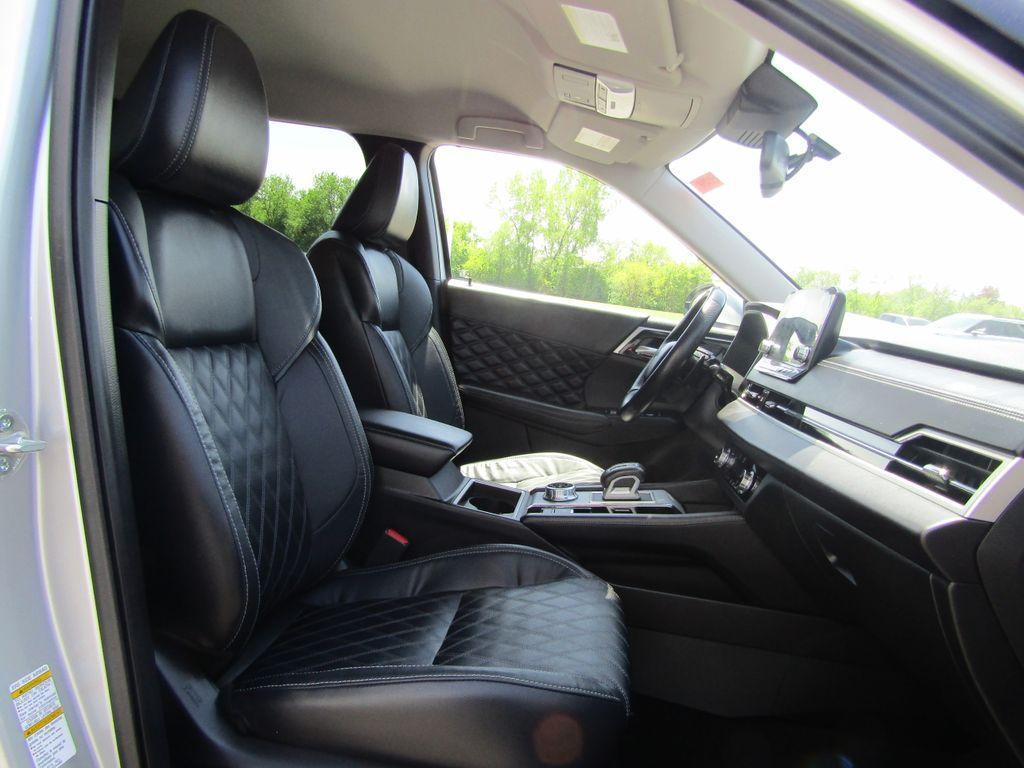 used 2022 Mitsubishi Outlander car, priced at $22,052