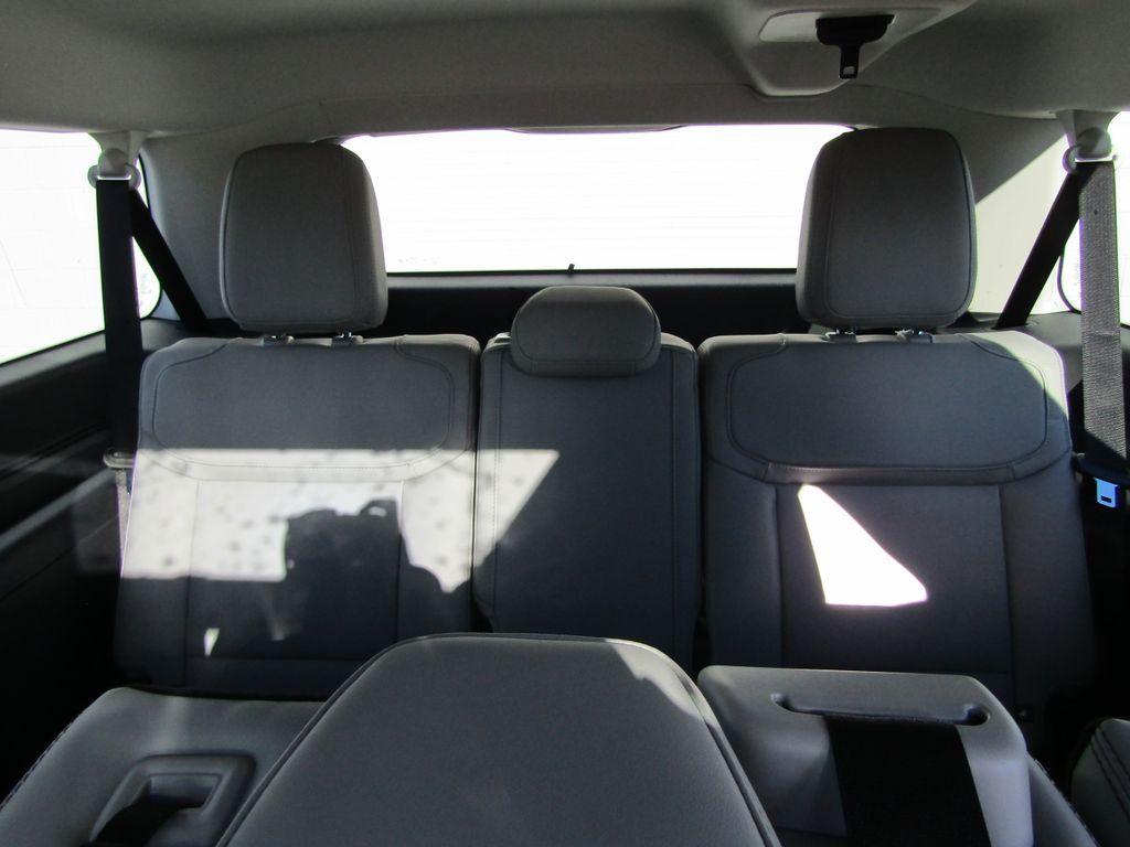 new 2025 Ford Expedition Max car, priced at $74,085