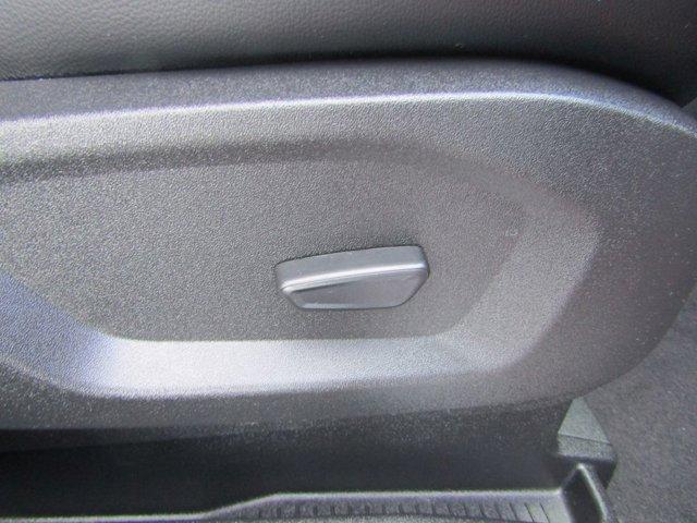 used 2024 Ford Edge car, priced at $30,451