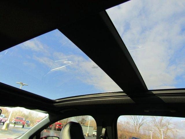 used 2024 Ford Edge car, priced at $30,451