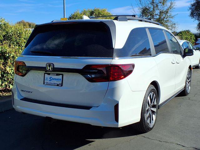 new 2026 Honda Odyssey car, priced at $45,705