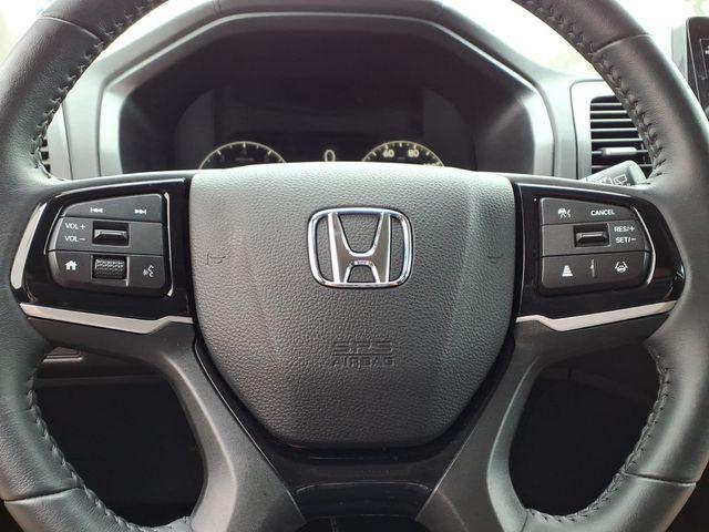 used 2025 Honda Odyssey car, priced at $41,888