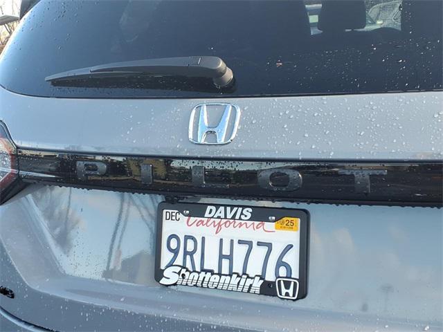 used 2025 Honda Pilot car, priced at $38,388