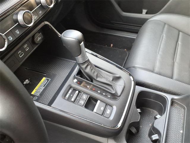 used 2025 Honda CR-V car, priced at $31,888