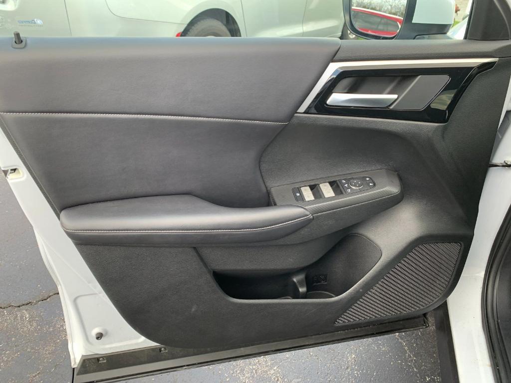 used 2024 Mitsubishi Outlander PHEV car, priced at $27,898