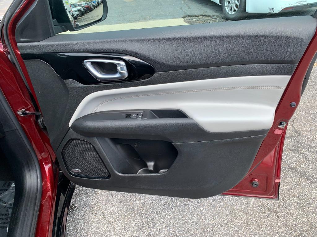 used 2022 Jeep Compass car, priced at $22,947