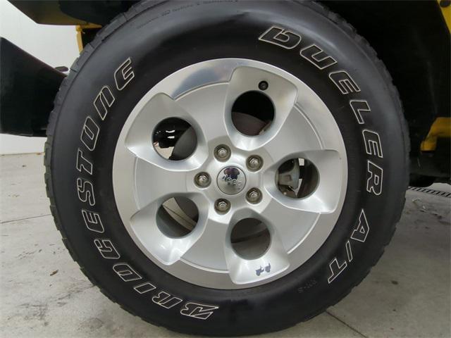 used 2015 Jeep Wrangler Unlimited car, priced at $18,995