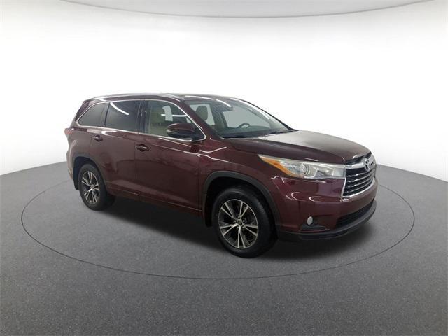 used 2016 Toyota Highlander car, priced at $19,985