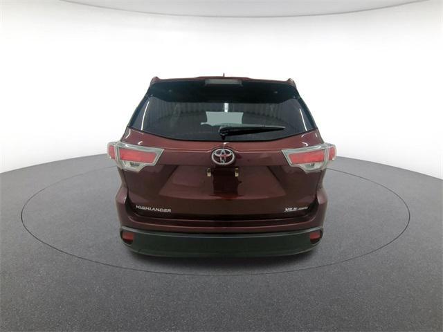 used 2016 Toyota Highlander car, priced at $19,985