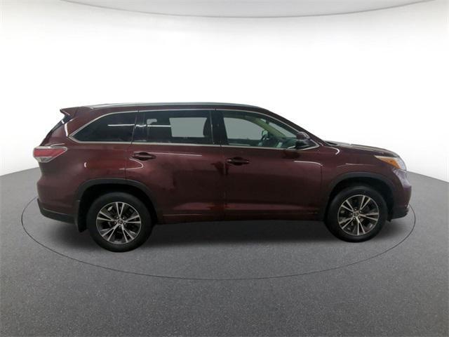 used 2016 Toyota Highlander car, priced at $19,985