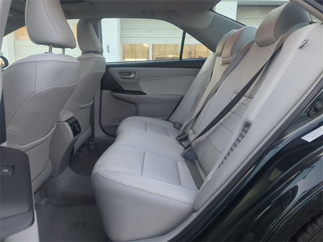used 2015 Toyota Camry Hybrid car, priced at $15,885