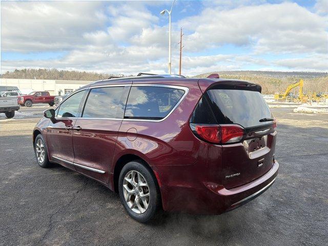 used 2017 Chrysler Pacifica car, priced at $12,995
