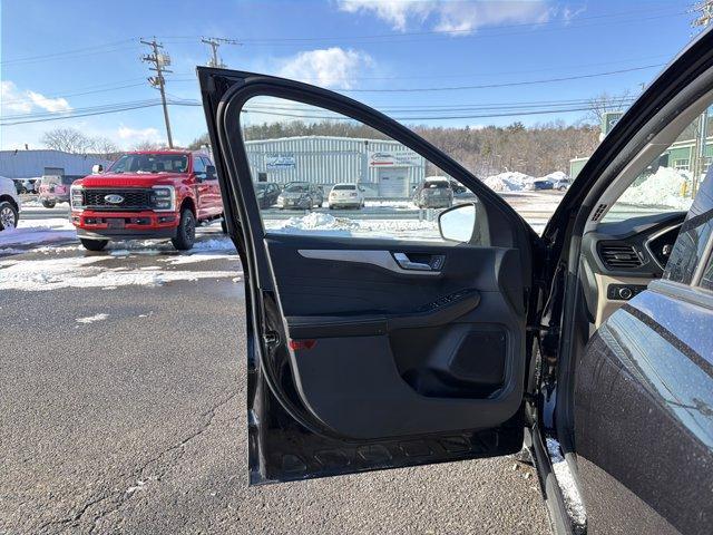 used 2022 Ford Escape car, priced at $20,750