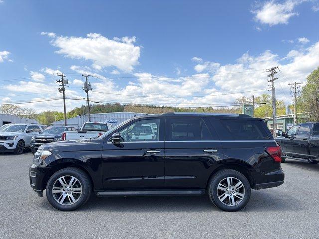 used 2024 Ford Expedition car, priced at $46,170