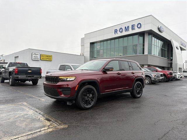 used 2024 Jeep Grand Cherokee car, priced at $33,995