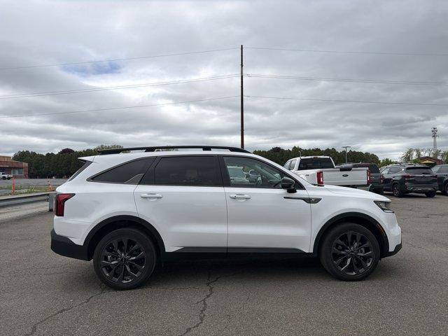 used 2023 Kia Sorento car, priced at $31,170