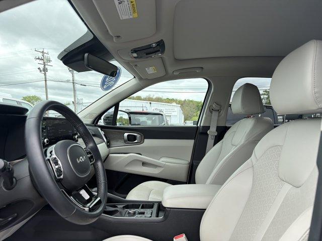 used 2023 Kia Sorento car, priced at $31,170
