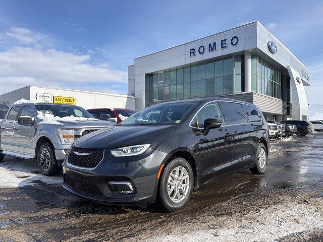 used 2023 Chrysler Pacifica car, priced at $24,995