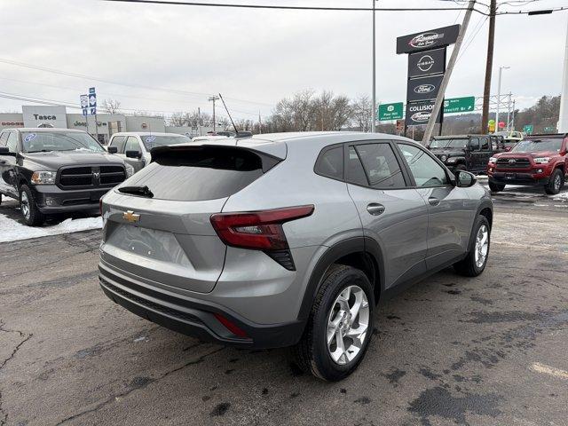 used 2024 Chevrolet Trax car, priced at $17,750