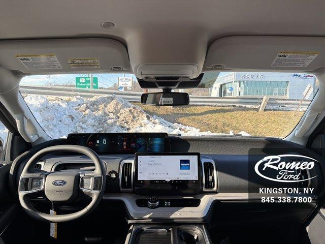 new 2025 Ford Expedition Max car, priced at $71,440