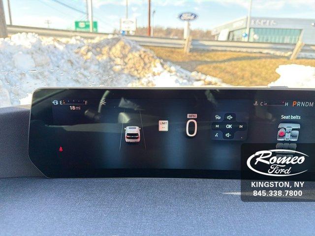 new 2025 Ford Expedition Max car, priced at $71,440