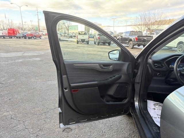 used 2023 Ford Escape car, priced at $18,225