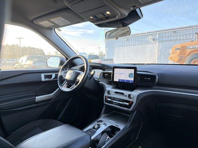 used 2022 Ford Explorer car, priced at $28,995