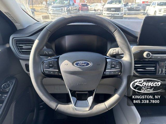 new 2025 Ford Escape car, priced at $26,450