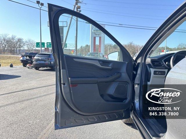 new 2025 Ford Escape car, priced at $26,450