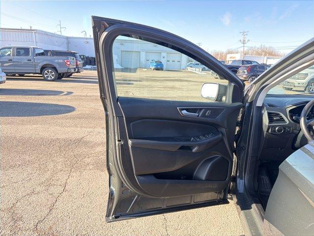 used 2023 Ford Edge car, priced at $23,250