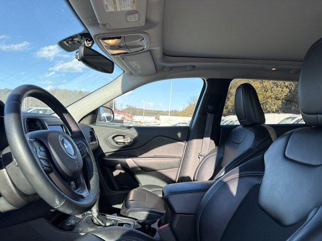 used 2019 Jeep Cherokee car, priced at $14,995