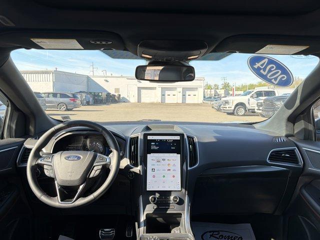 used 2024 Ford Edge car, priced at $31,170