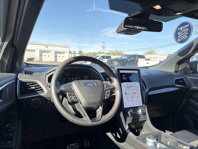 used 2024 Ford Edge car, priced at $31,170
