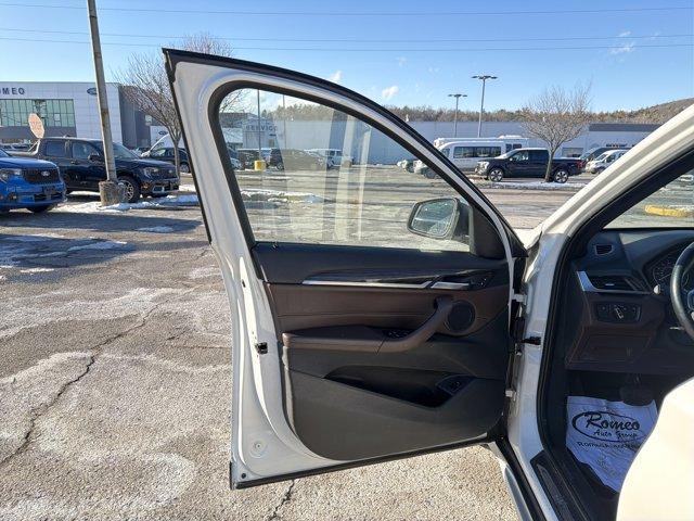 used 2016 BMW X1 car, priced at $10,995