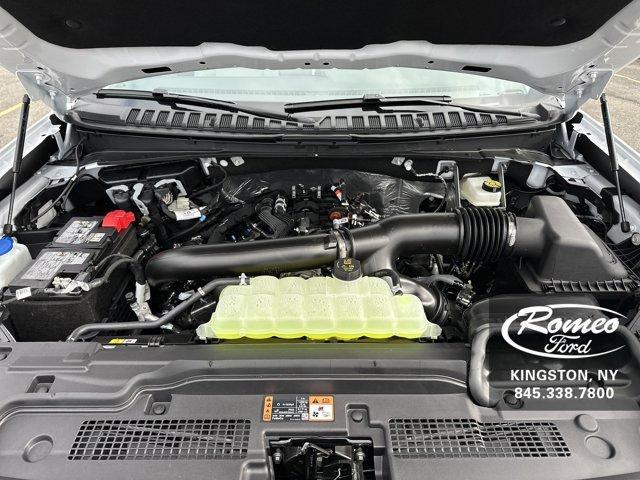 new 2025 Ford Expedition car, priced at $85,739