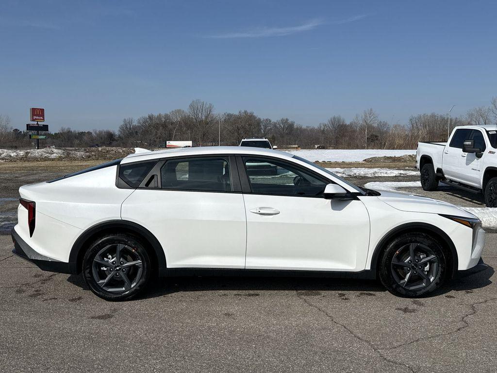 new 2026 Kia K4 car, priced at $23,336