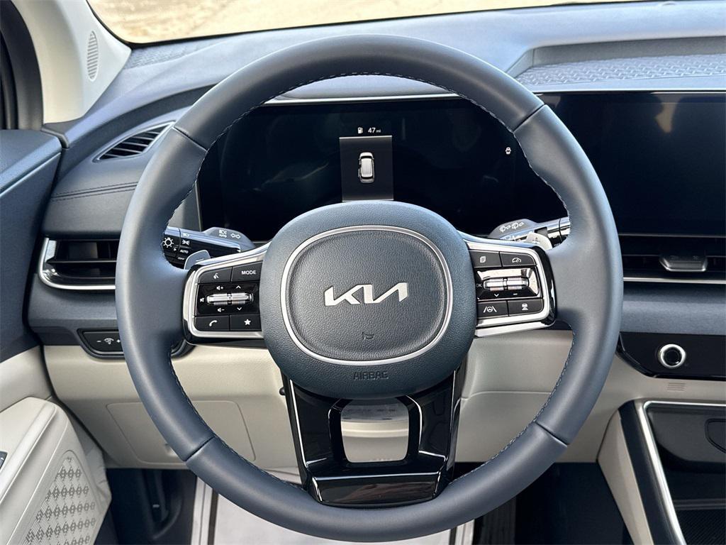 new 2026 Kia Carnival Hybrid car, priced at $42,214