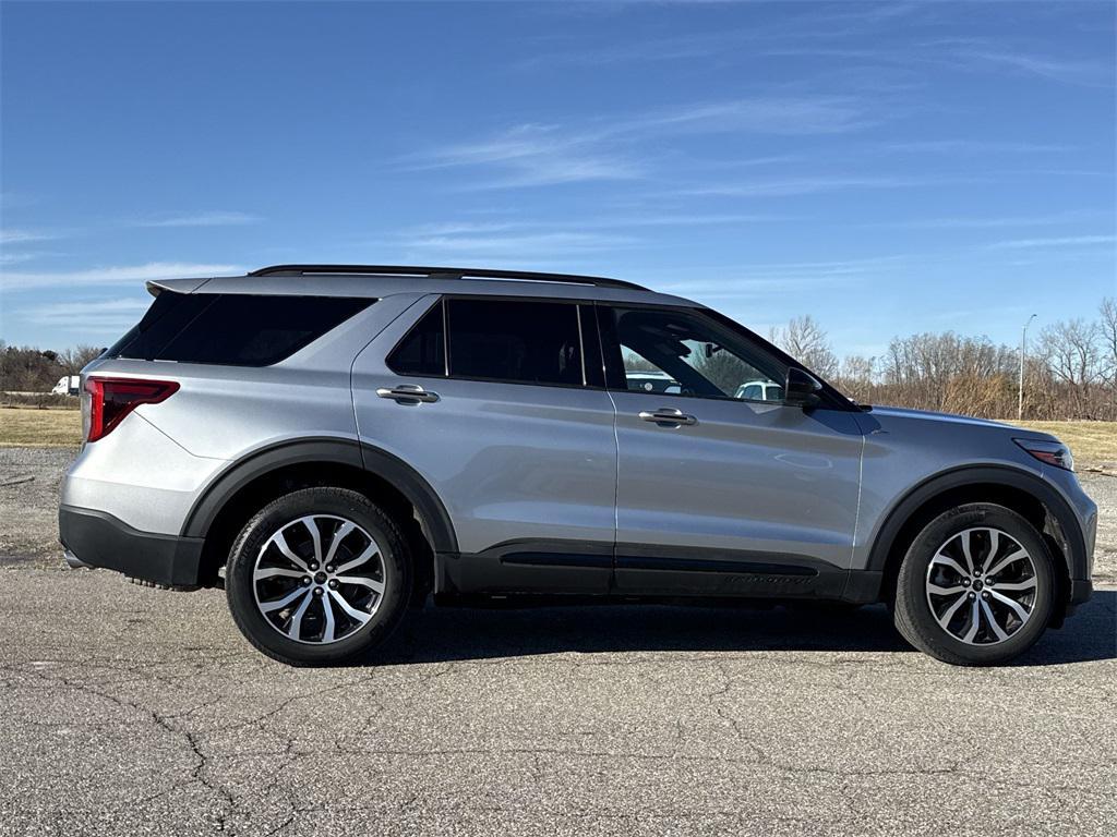 used 2022 Ford Explorer car, priced at $31,299