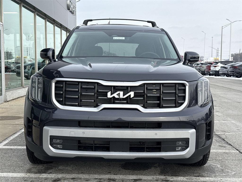 new 2025 Kia Telluride car, priced at $48,802