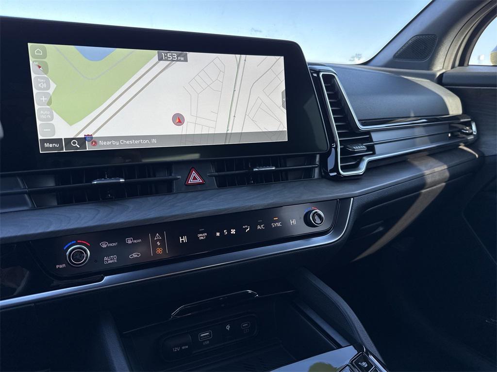 new 2025 Kia Sportage car, priced at $40,757