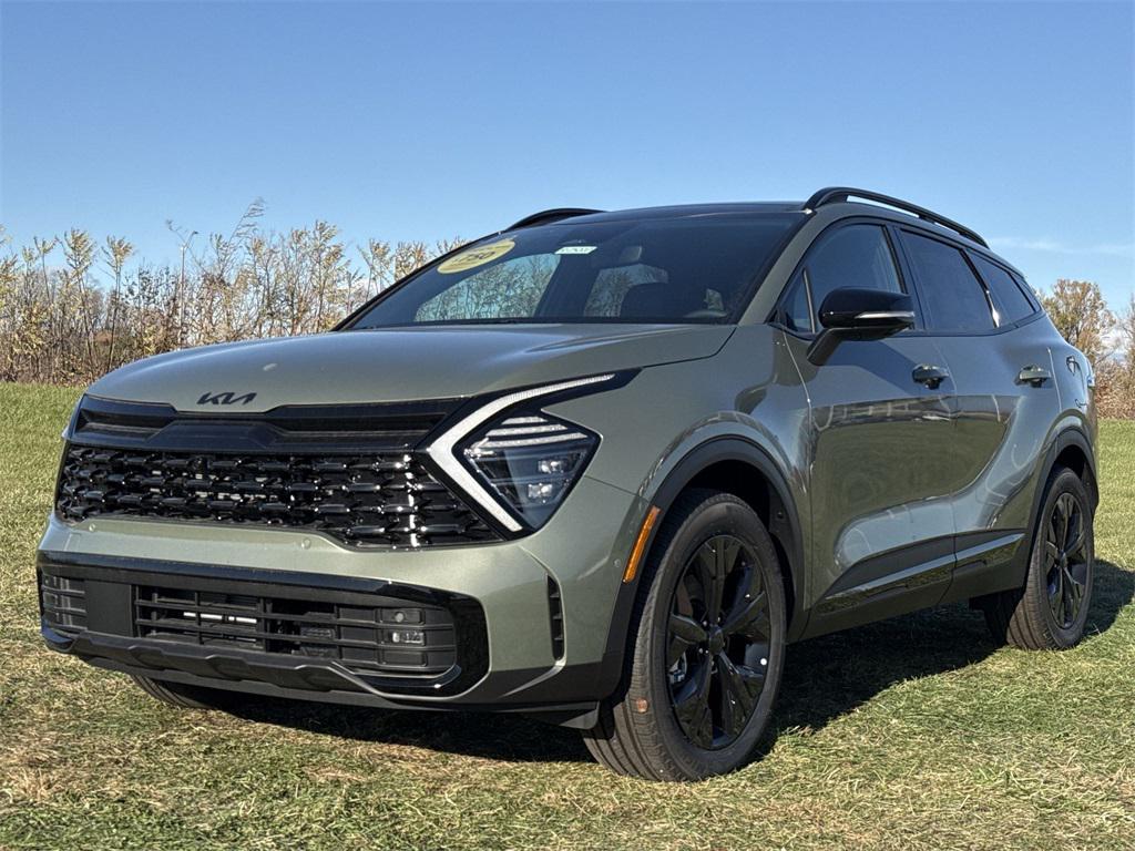 new 2025 Kia Sportage car, priced at $40,757
