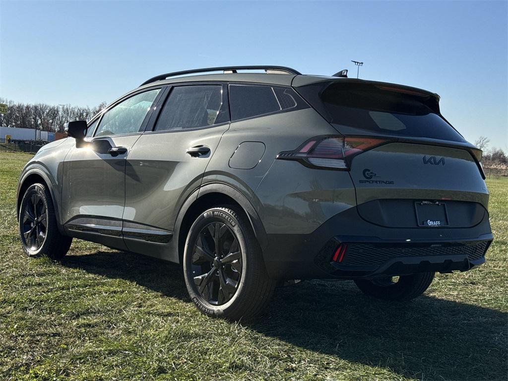 new 2025 Kia Sportage car, priced at $40,757