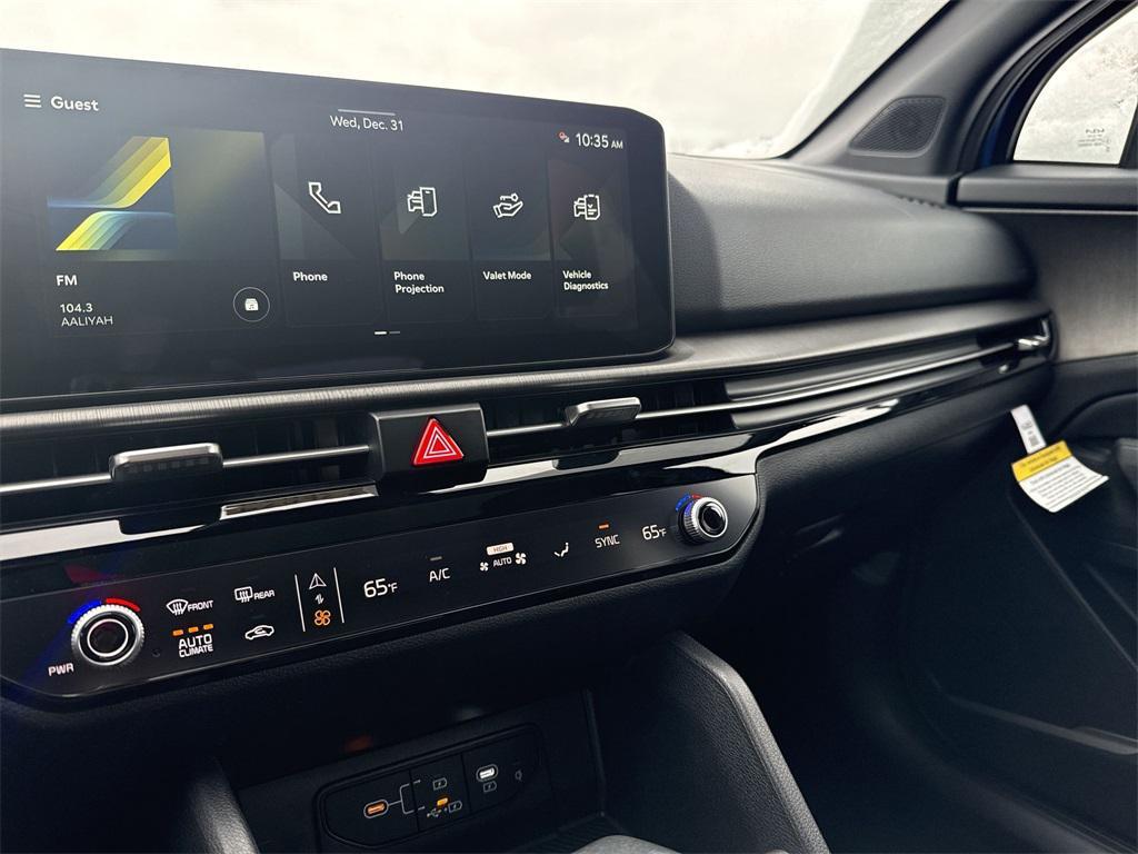 new 2026 Kia Sportage car, priced at $33,477