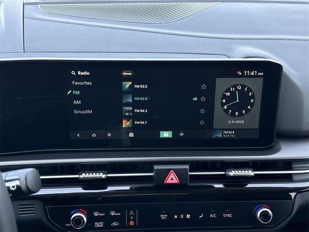 new 2026 Kia Sportage Hybrid car, priced at $32,658